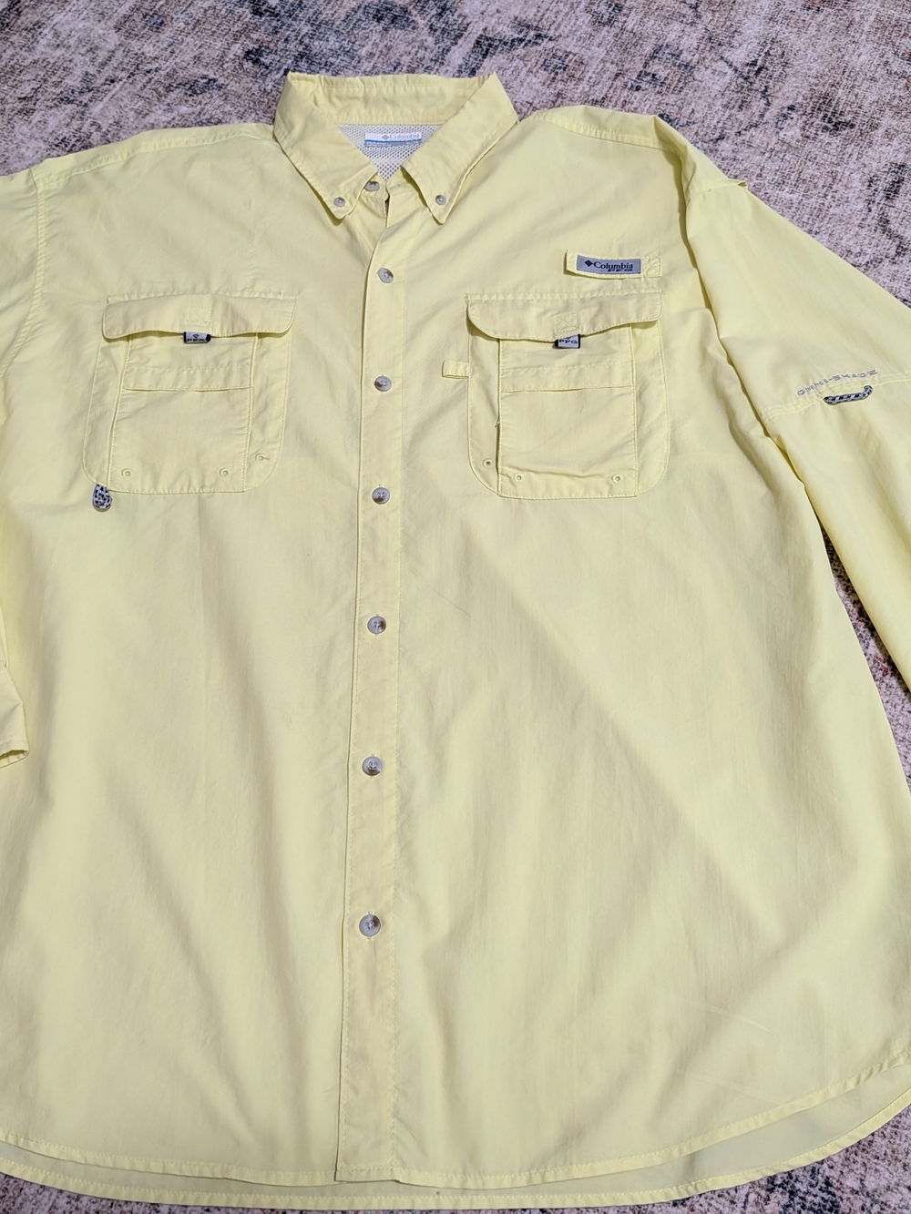 Columbia Pale Yellow Long-Sleeve Button-Down Fishing Shirt